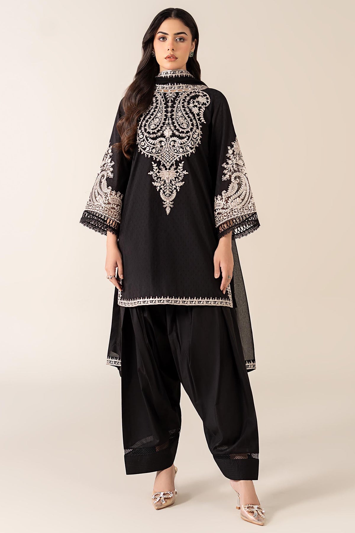 MARIA.B dhanak embroiderd unstitced 2pc