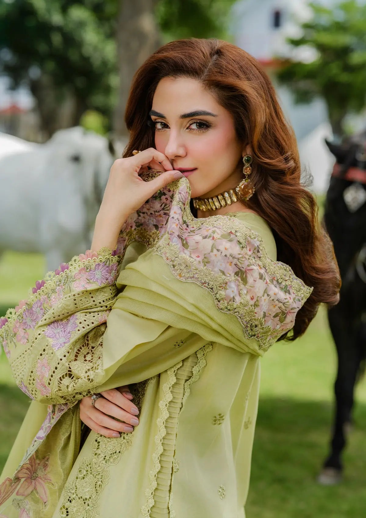 ELAF LAWN HEAVY EMBROIDERED UNSTITCHED 3PC SUIT | KPA0133