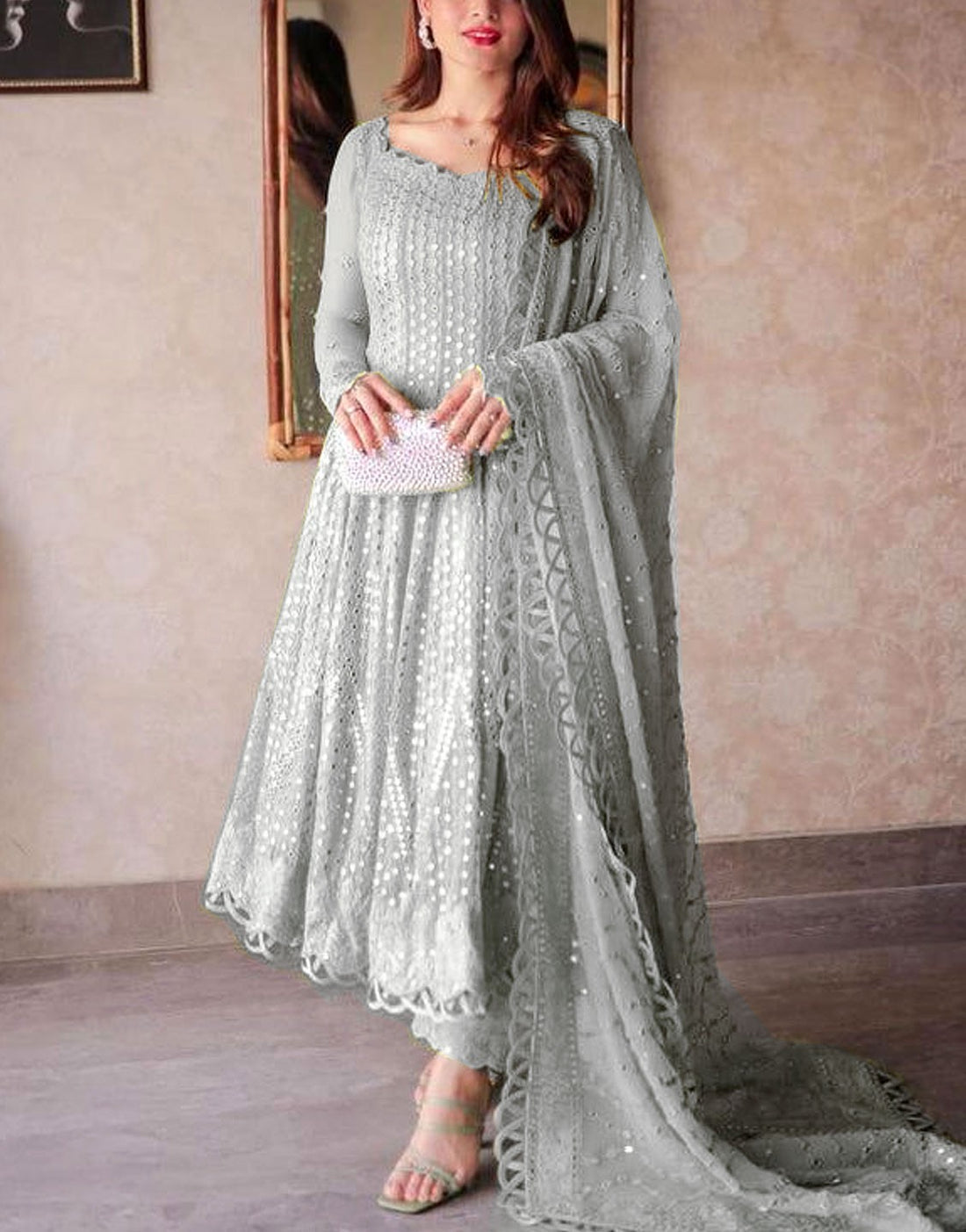 ASIM JOFA
SEMI PURE CHIFFON Suit With MALAI Trouser