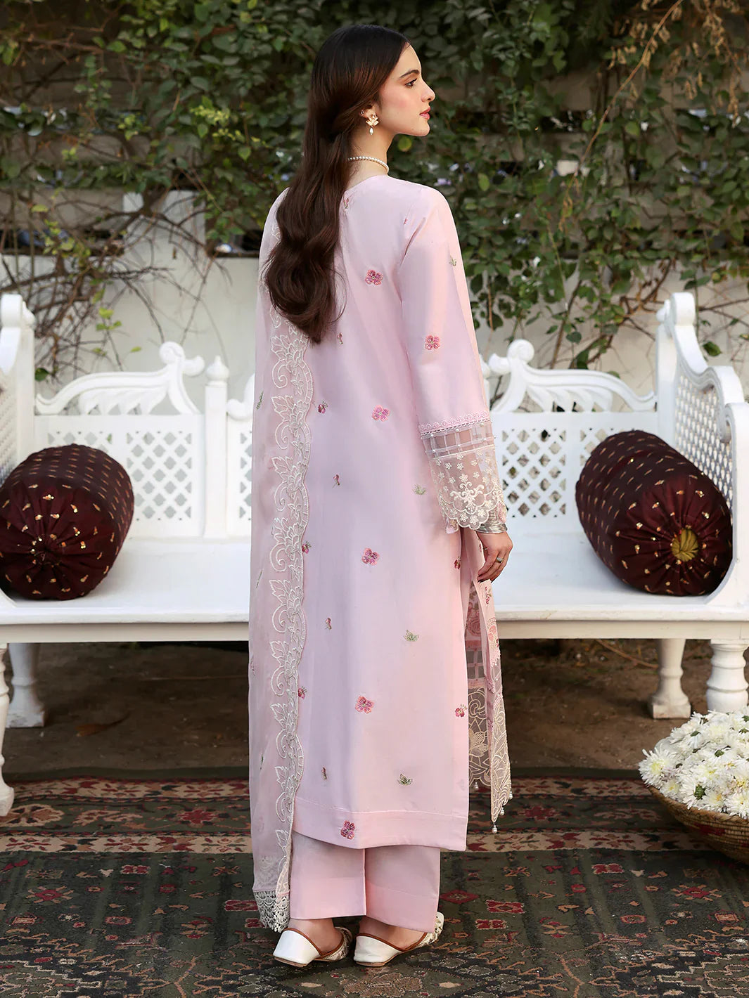 MAHNUR LAWN HEAVY EMBROIDERED UNSTITHCED 3PC SUIT | KPA0134