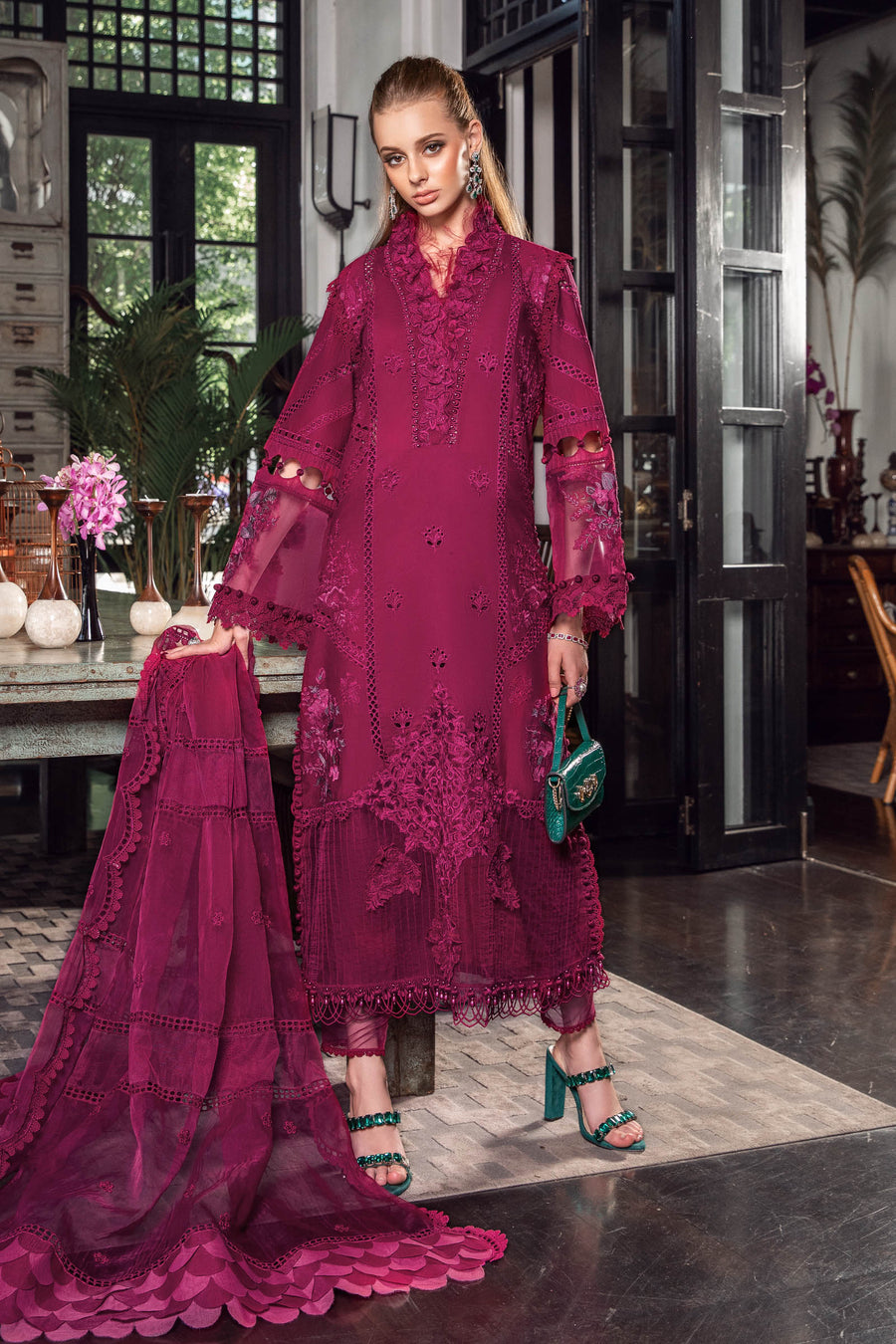MARIA.B cotton chikankari luxury embriodered eid jora unstitced 3pc✓